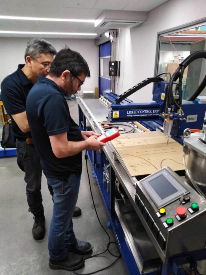 CCD ビジュアル 一部接着剤配送機 60L 容量タンク 16